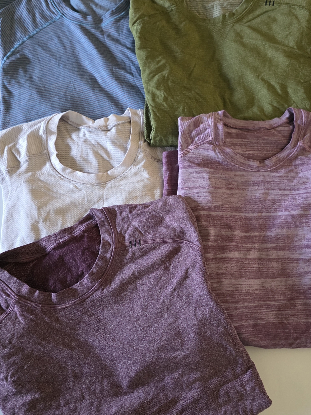 lululemon athletica BUNDLE OF 5 Men's Short Sleeve Crew Tee . All size S - Picture 7 of 7